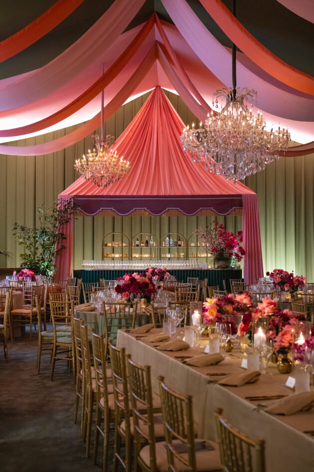 The exclusive amfAR Palm Beach Gala event seated gala dinner designed by JWennes Events.